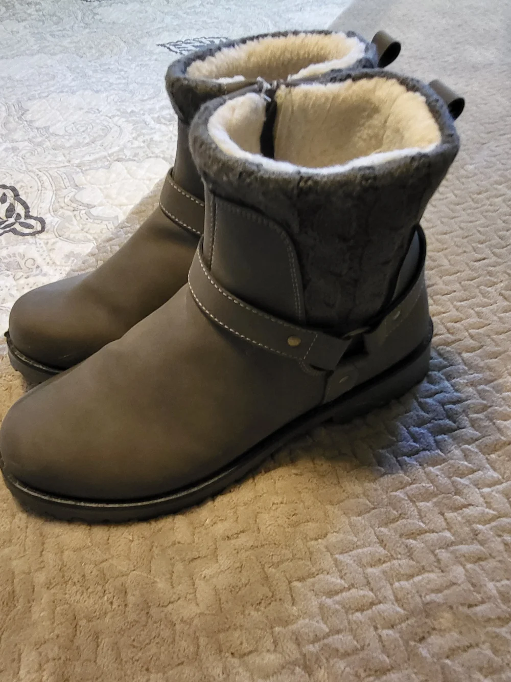 Women's Grey Fleece-Lined Winter Ankle Boots
